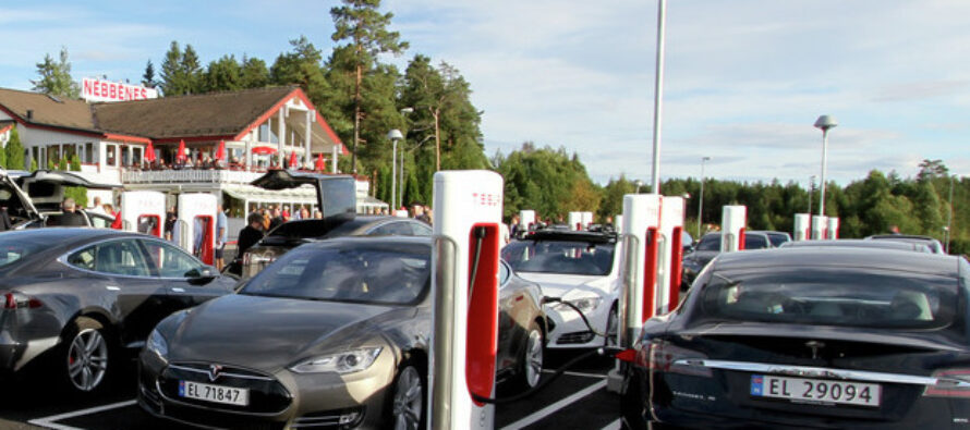 Auto elettriche in Norvegia con vendite al 60%