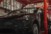 Una Tesla prodotta ogni 40 secondi